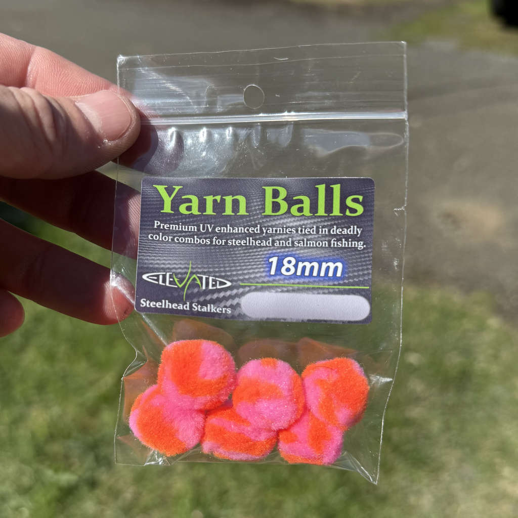 Yarn Balls - UV