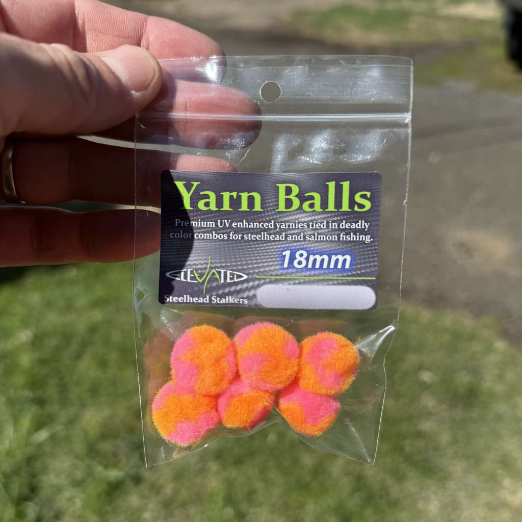 Yarn Balls - UV